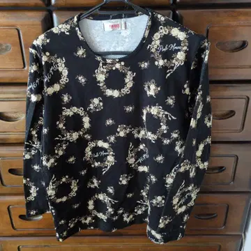 Pink House 꽃무늬 긴팔 T셔츠