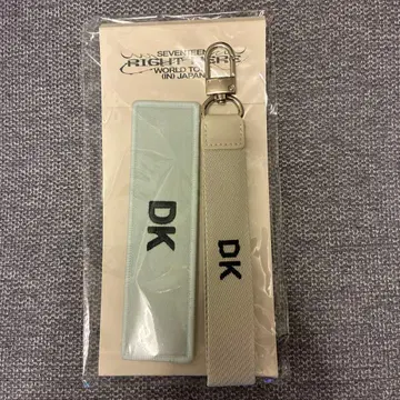 seventeen 멀티 스트랩 도겸 DK