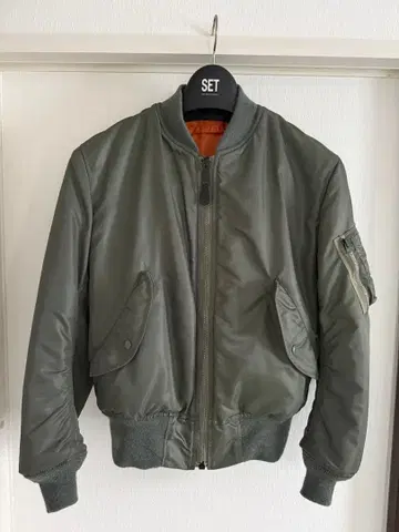 TOYS McCOY MA-1 세로 스티치 스티브 맥퀸 헌터 모델