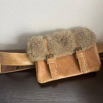 가죽 퍼 바디백 웨스트 파우치