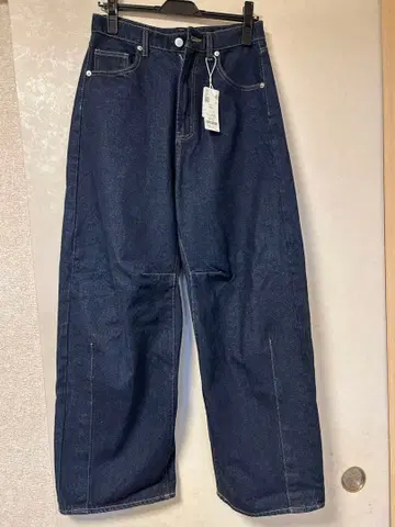 [ 가격 인하 ] 어반 리서치 센스 오브 플레이스 커브 데님