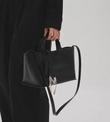 새상품 todayful 토트백 Useful Leather Bag(M)