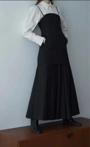 CLANE 볼륨 맥시 스커트 컬러