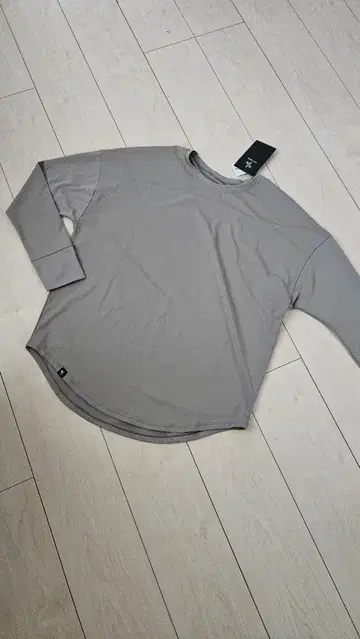 젝시믹스 긴팔 M 사이즈 새상품