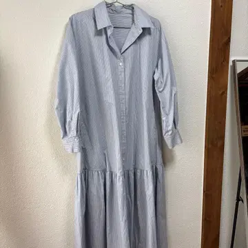 스트라이프 긴팔 셔츠 원피스 플레어 밑단 롱 원피스