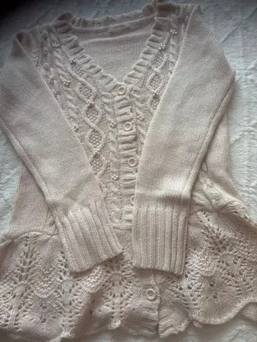 미사용 새상품 L'EST ROSE 핑크 비쥬 가디건