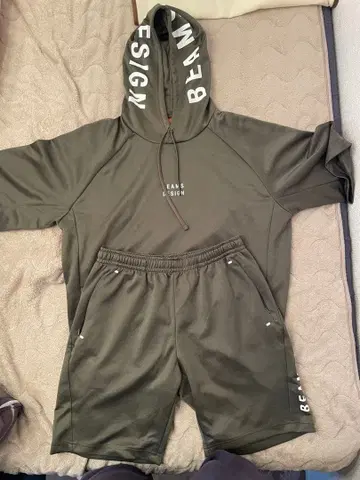 BEAMS DESIGN 셋업 트레이닝 상하의