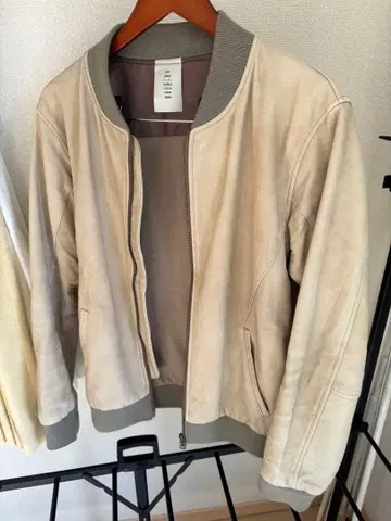 가죽 블루종 shama 사이즈 42 소가죽