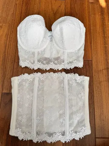 와코루 브라이덜 이너 세트 F70