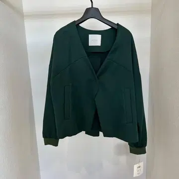 원가 22000엔+세금 kittle 다크 그린 노카라 자켓