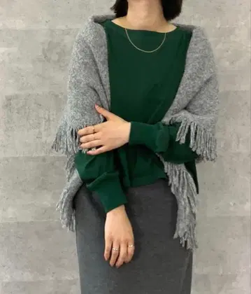 [ 새상품 택 포함 ] AnnaKerry 안나케리 프린지 머플러 그레이