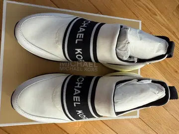 MICHAEL KORS 24cm 스니커즈 미사용 새상품