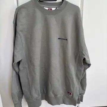 BEN DAVIS 그레이 크루넥 맨투맨