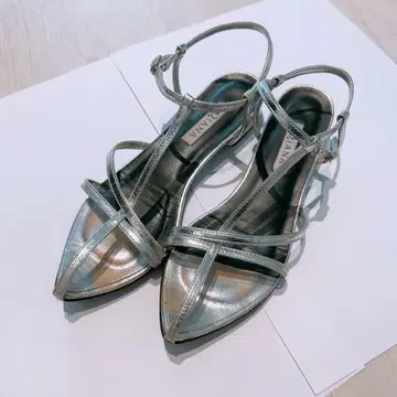 DIANA 실버 스트랩 샌들 24.5cm