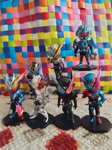 제일복권 데포르메쿠스 가면라이더 빌드 7체 세트