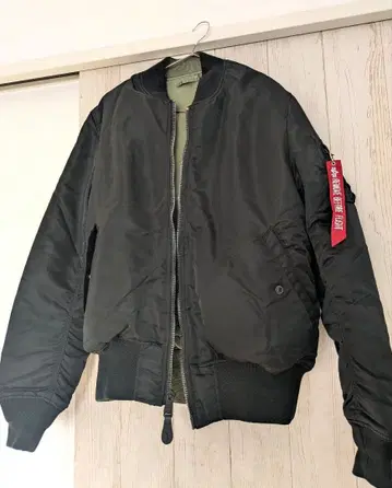 알파 인더스트리즈 플라이트 자켓 XL