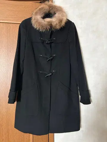 [ 새상품급 ] 후드 없는 퍼 달린 더플 코트 M 애니시스 블랙