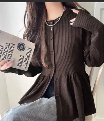 택 포함 클래식 엘프 리브 프릴 페플럼 가디건 상의 브라운 M