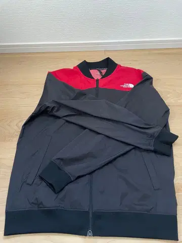 THE NORTH FACE 라이트웨이트 윈드브레이커