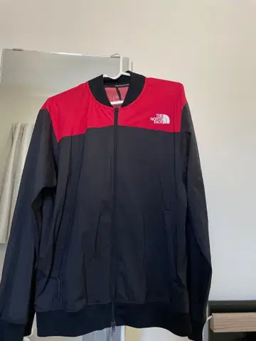 THE NORTH FACE 라이트웨이트 윈드브레이커