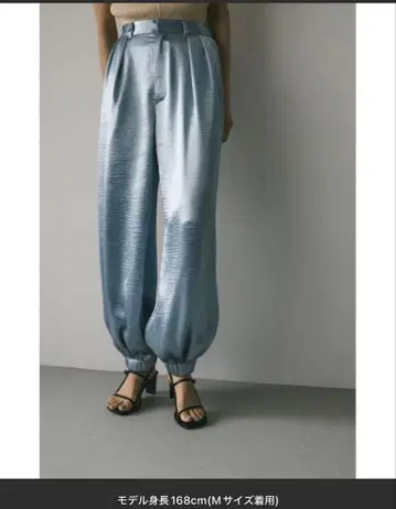 새틴 조거 팬츠 턱 블루 M 사이즈