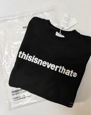 새상품 thisisneverthat 블랙 로고 맨투맨 XL 사이즈