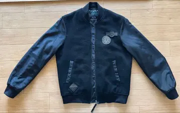 Armani Exchange 바시티 자켓 블랙