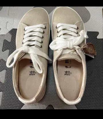 Birkenstock 베이지 23cm