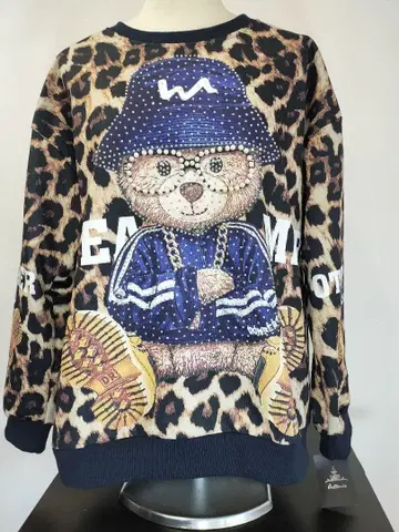 택 포함 새상품 레오파드 무늬 곰 비쥬 디자인 맨투맨