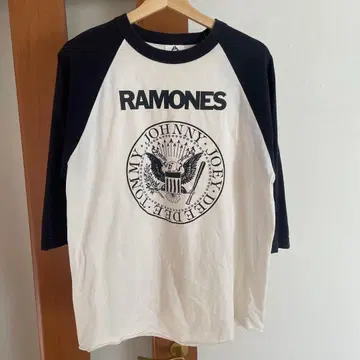 RAMONES 래글런 슬리브 T셔츠