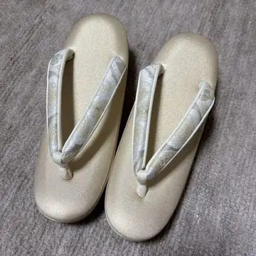 조리 금은 화이트 매실 L 사이즈 포멀