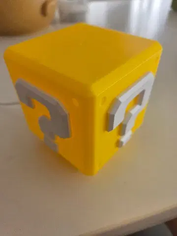 슈퍼 마리오의 물음표 블록 라이트