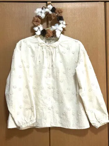 사만사 모스모스 블라우스