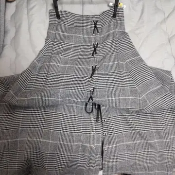 SNIDEL 체크 무늬 롱 플레어 스커트 [ 새상품급 ]