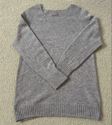 마가렛호웰 스웨터 그레이