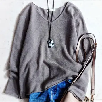 새상품급 갤러리 바이 GALERIE VIE 캐시미어 100% V넥 니트