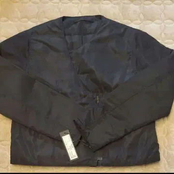 [ 택 포함 미사용 새상품 ] 40 사이즈 ANVALIDES 블랙 블루종