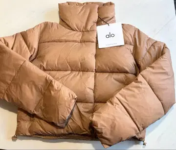 공식 매장 구매 alo 베스트셀러 Gold Rush 퍼 자켓 S