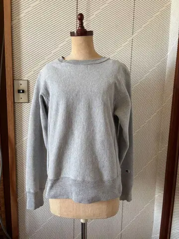 챔피온 그레이 크루넥 트레이닝복