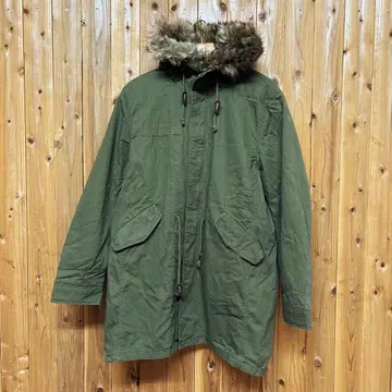 GU 모즈 코트(XL) 카키 충전솜 폴리에스테르 밀리터리풍 후드 퍼 부착
