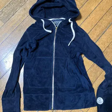 muta 네이비 후드 부착 후드티