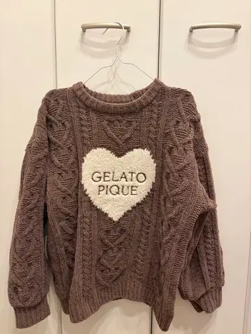 젤라또피케 하트 아란 풀오버 셋업