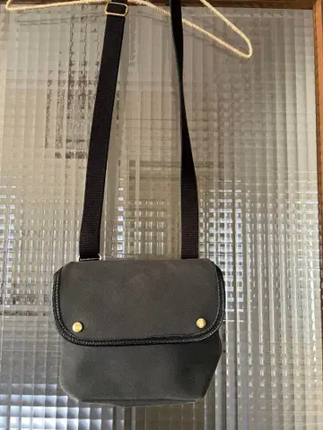 BRADY 브레디 에이본 미니 캔버스 숄더백 다크 그레이