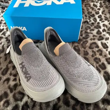 HOKA U RESTORE TC