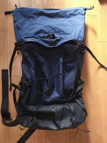 야마토미치 three 네이비 zip M 사이즈