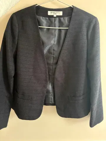 노카라 다크 그레이 자켓