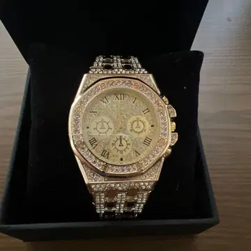 크리스탈 장식 쿼츠 손목시계