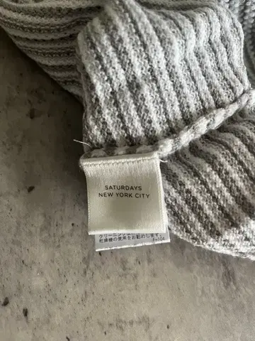 SATURDAYS NEW YORK CITY 니트 스웨터