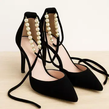 힐 펌프스 블랙 컬러 드레스업