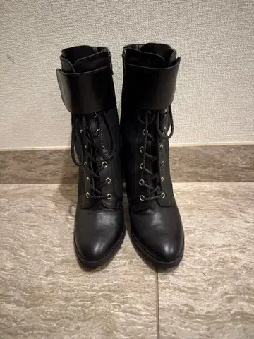 다이애나 부츠 레이스업 힐